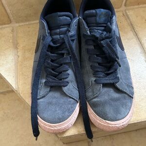 Nike Suede Sneakers in Navy and Light Pink